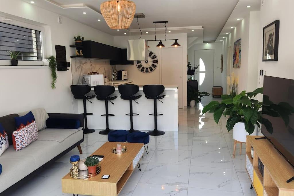 Suite Prestige Logement Neuf Avec Spa Et Ecran De Cinema En Rez De Jardin Colmar Bagian luar foto
